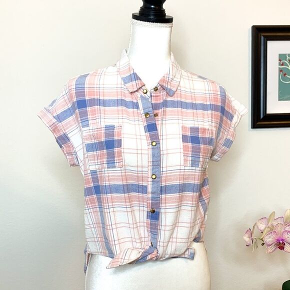 🍋 Love, Fire • Button-Down Plaid Front Tie Top - Picture 1 of 11